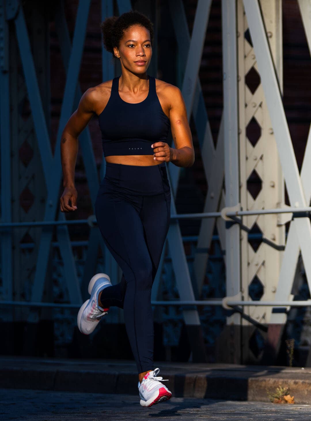 nevos-3-mood_01-wmn-2