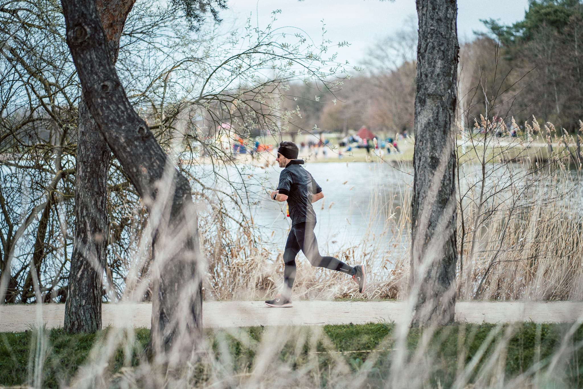 100-km-lauf-bjorn-sturm-lauft-100-km-am-stuck