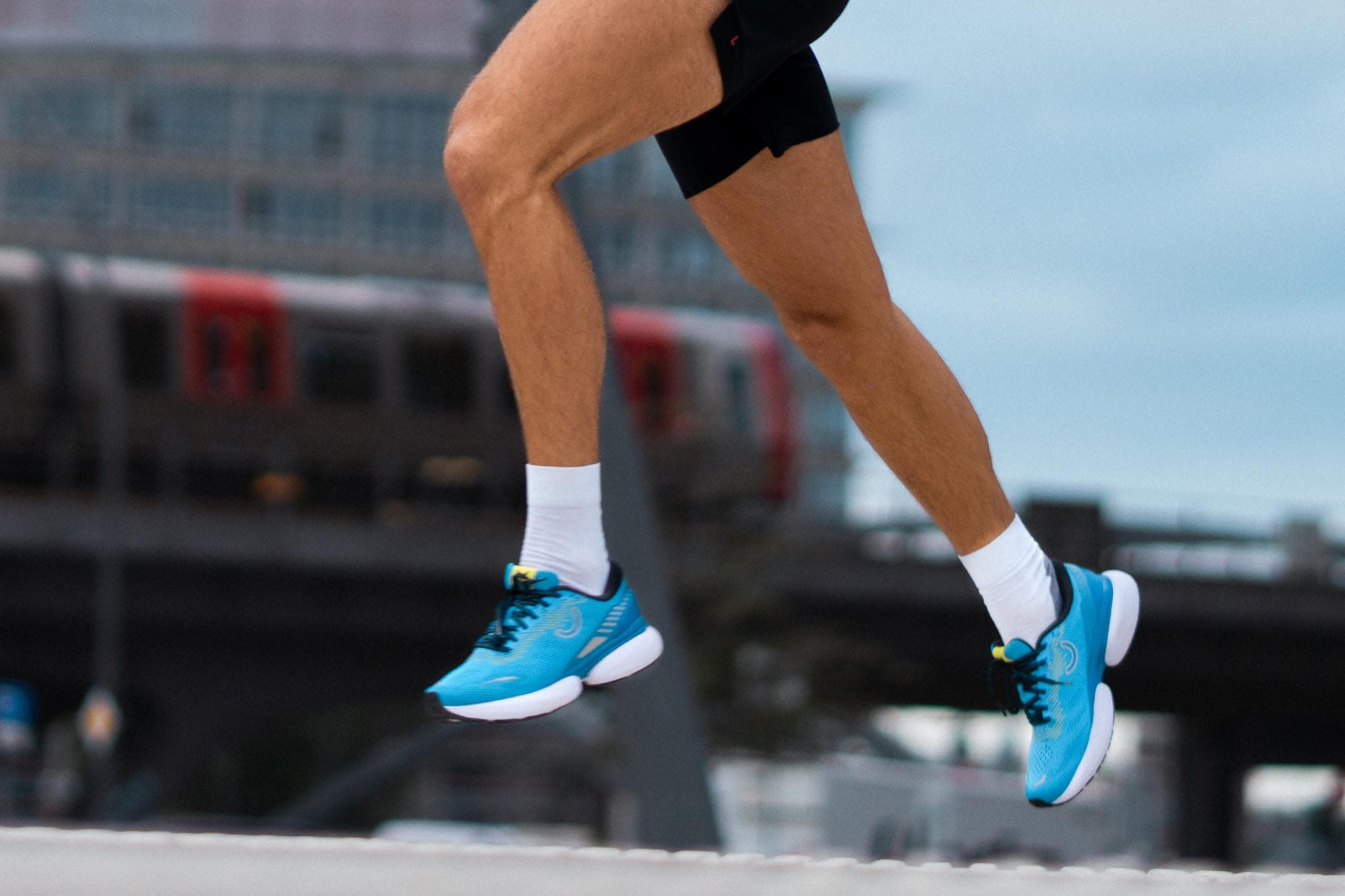 u-tech-nevos-category-page-men-fs24