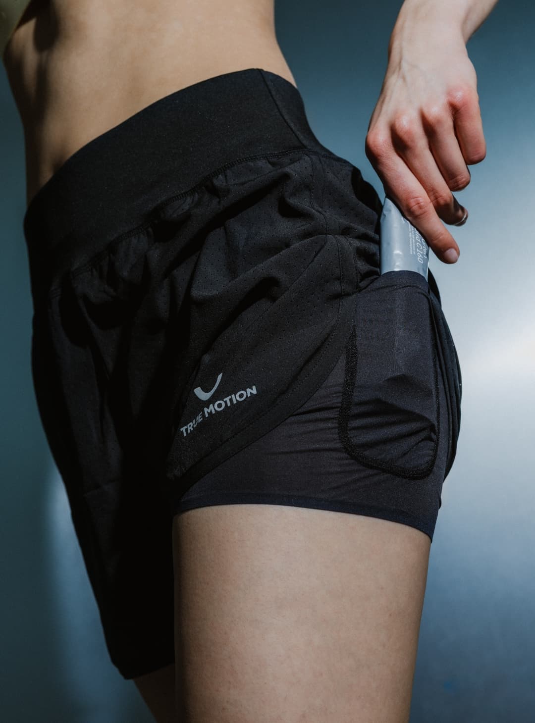 performance-shorts_tmw0301_01_mood_02