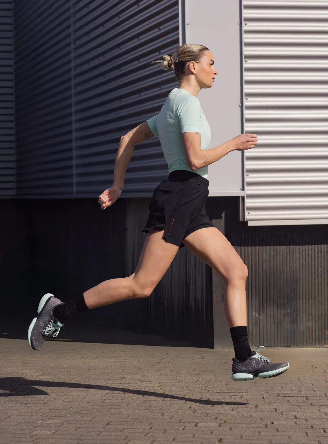 energy-mood_01-women-01