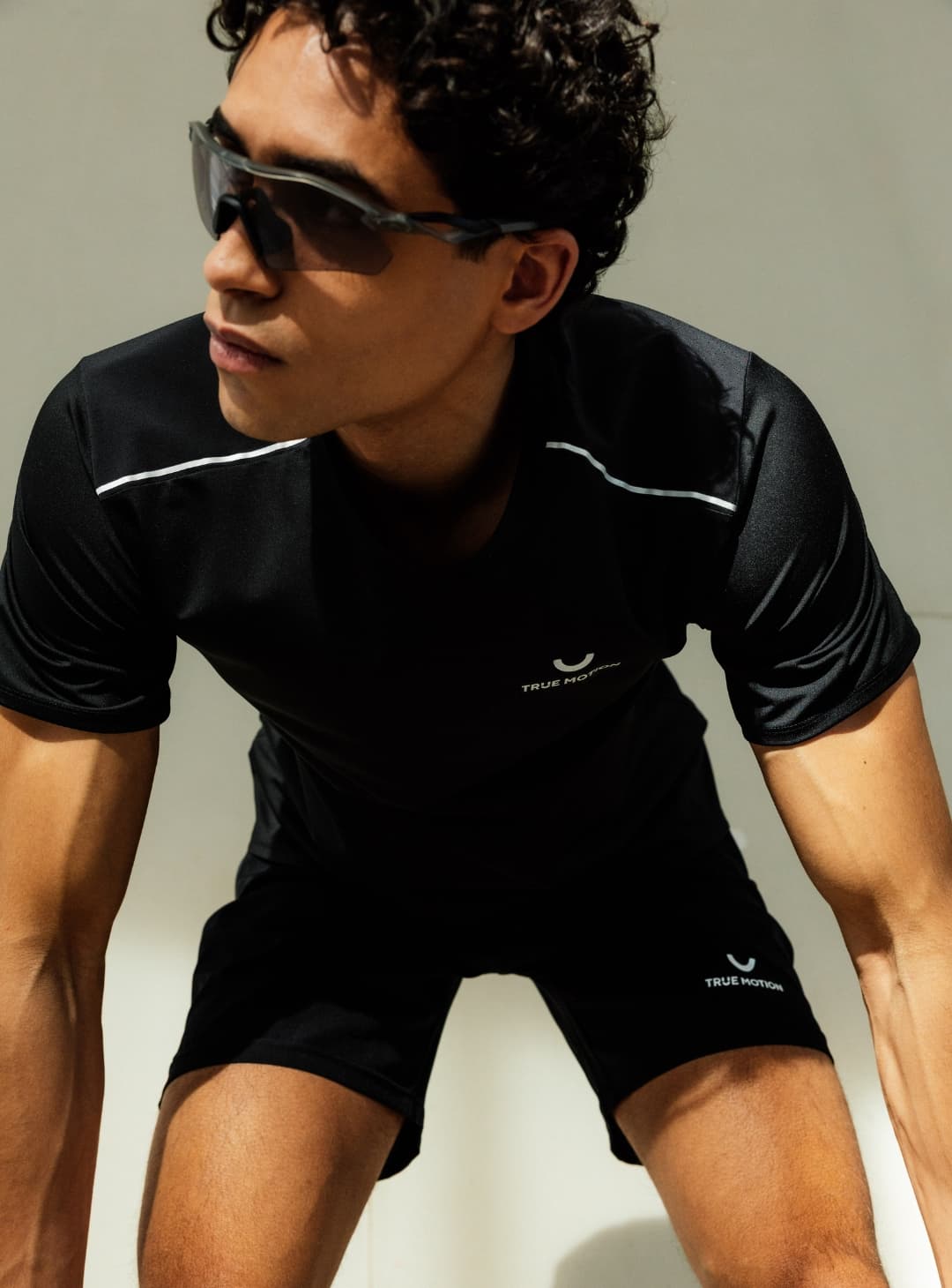 running-shorts_tmm0301_01_mood_03