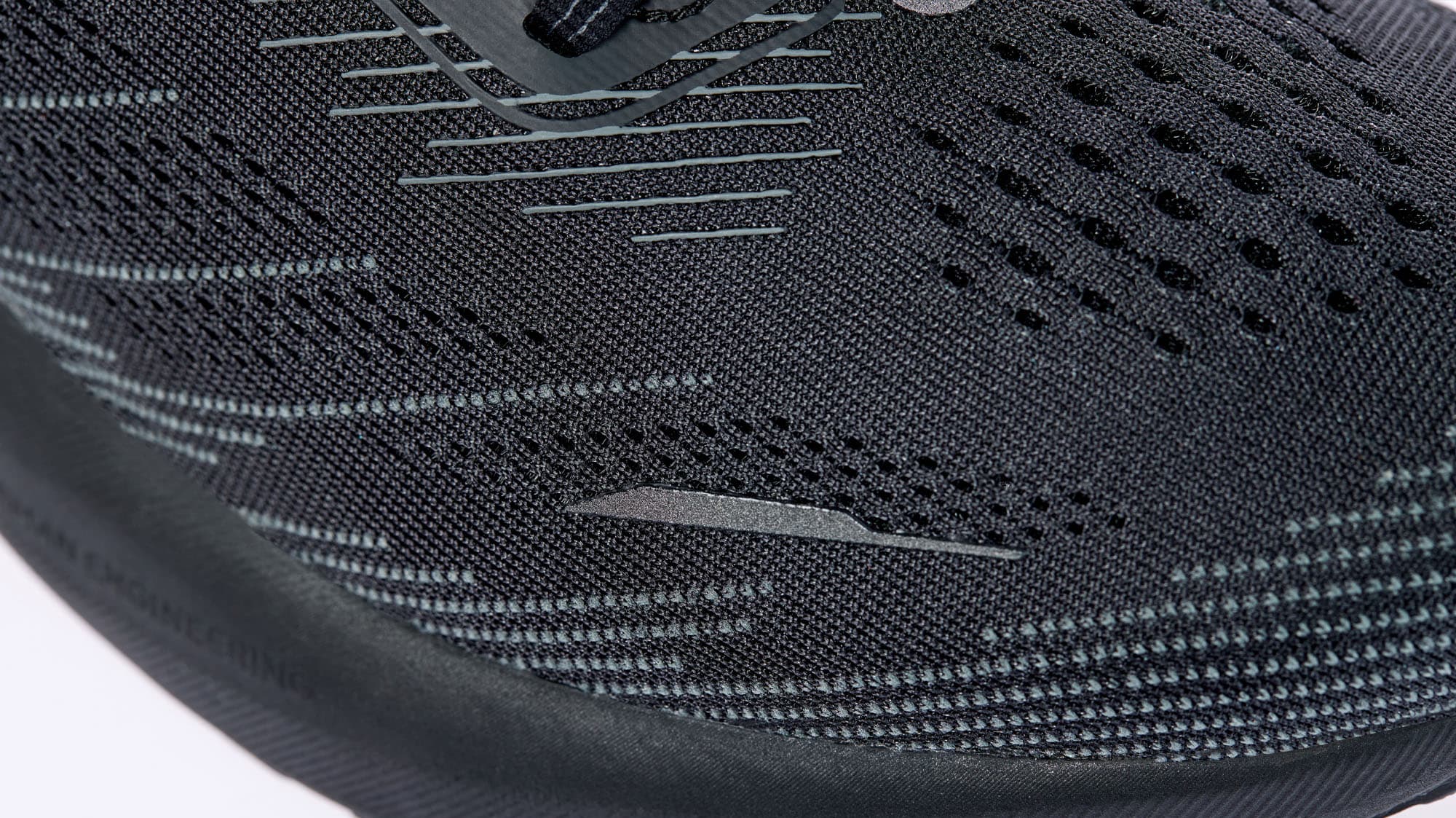 nevos-3-unisex-02-usp-02_mobile