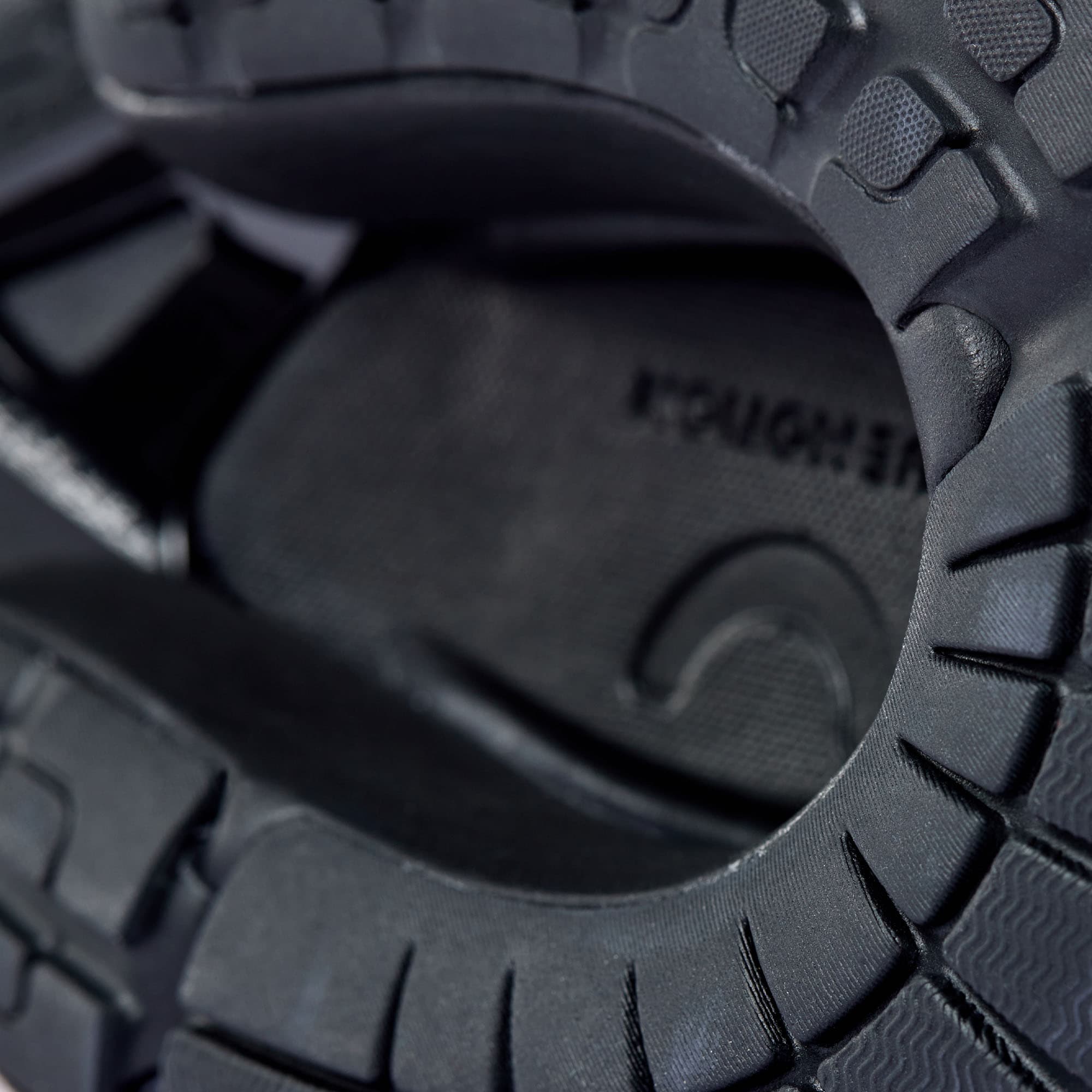 nevos-3-unisex-02-usp-01