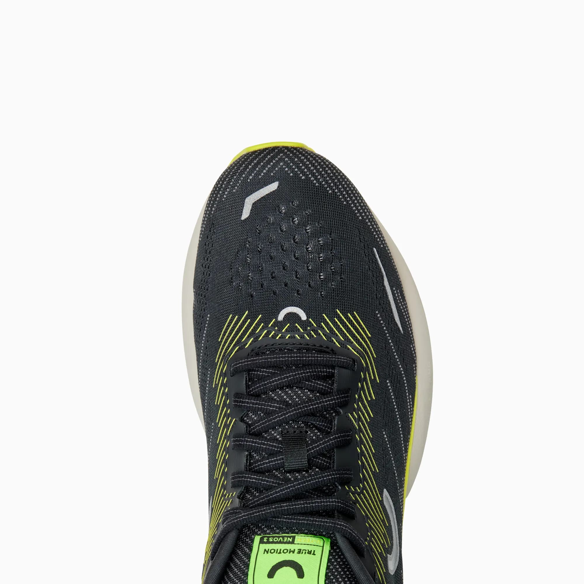 runner-profile-u-tech-nevos-3-men-04