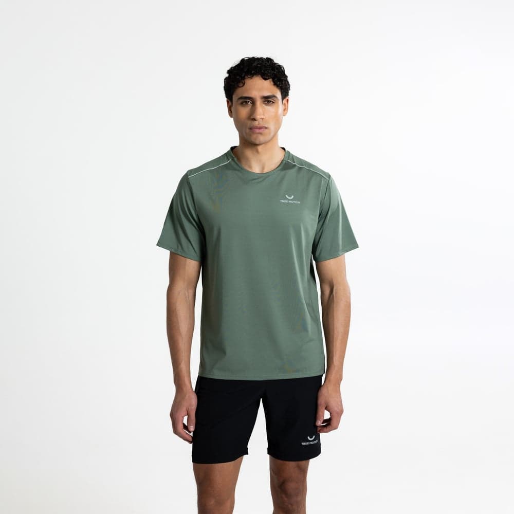 50_a742a6fac0-performance-t_tmm0201_02_01-full